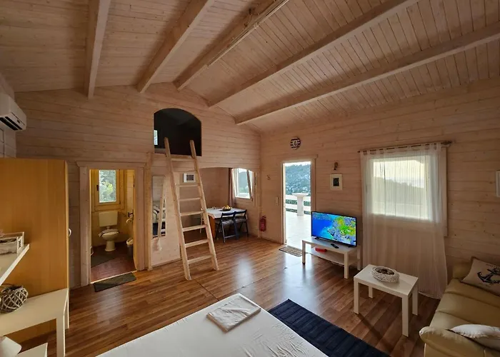 Blueberry * Áyios Nikítas